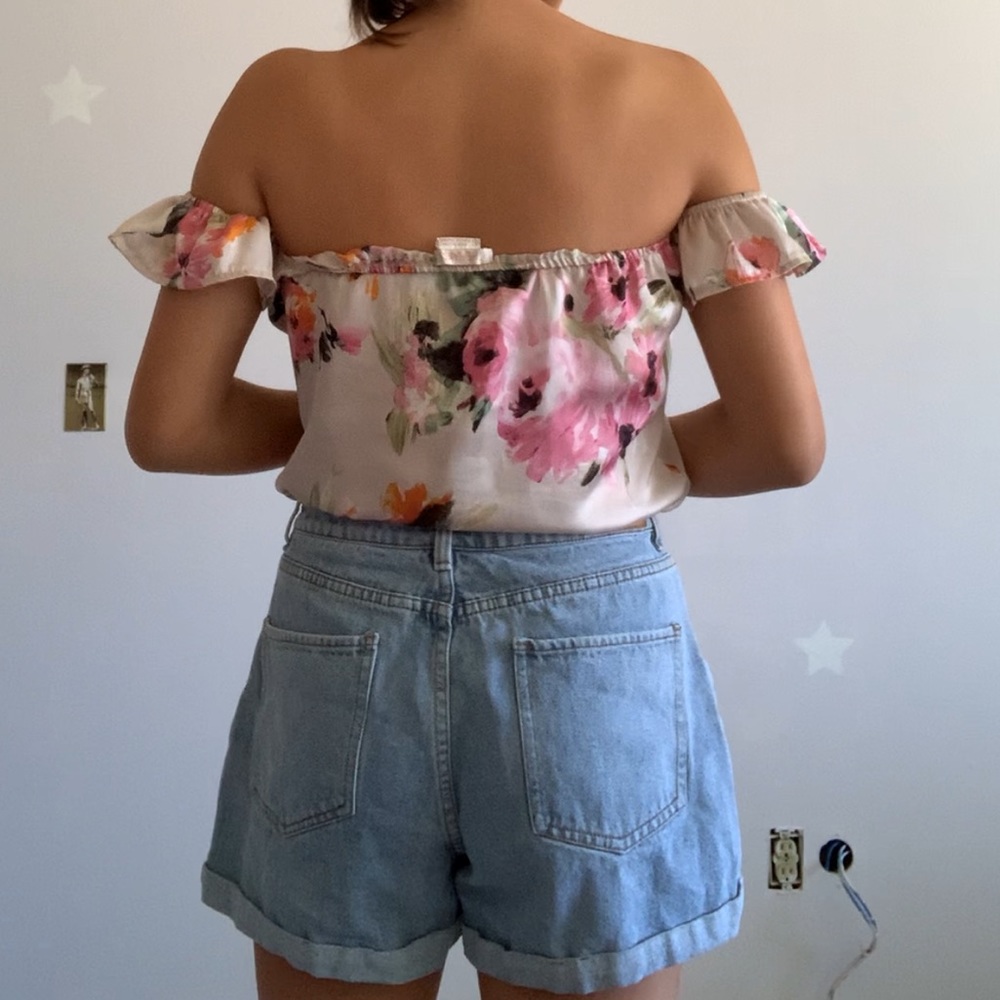 Big baggy blue jean shorts - Picture 3 of 3